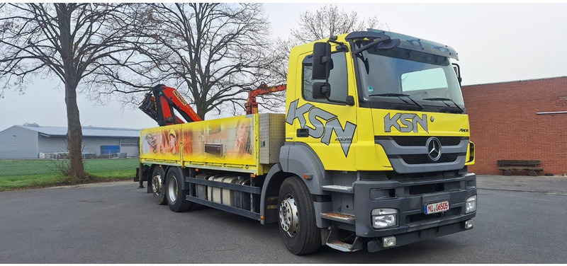 Mercedes-Benz 2636 Axor 3-Achser 6x2 mit Kran PK14002+Funk - Flakbil, Kranbil: bild 1 Mercedes-Benz 2636 Axor 3-Achser 6x2 mit Kran PK14002+Funk - Flakbil, Kranbil: bild 1