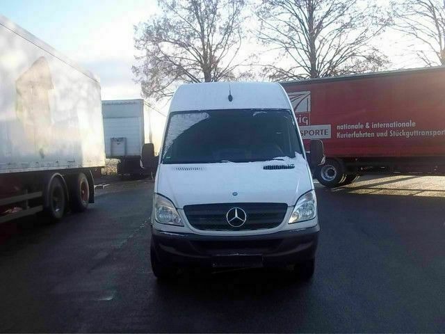 Mercedes-Benz 300-serie 311 Maxi Lang Hoch German Truck - Skåpbil: bild 1 Mercedes-Benz 300-serie 311 Maxi Lang Hoch German Truck - Skåpbil: bild 1
