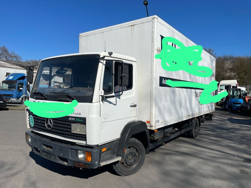 Mercedes-Benz 811 Koffer Blatt/Blatt Gefedert - Lastbil med skåp: bild 1 Mercedes-Benz 811 Koffer Blatt/Blatt Gefedert - Lastbil med skåp: bild 1