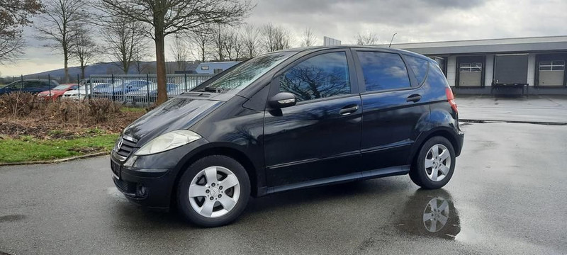 Mercedes-Benz A-Klasse 180 CDI AVANTGARDE - Hatchback/ Halvkombi: bild 1 Mercedes-Benz A-Klasse 180 CDI AVANTGARDE - Hatchback/ Halvkombi: bild 1