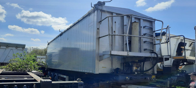 Renders SKM34-36 Alumulde 42 Kubik - Tippbil semitrailer: bild 1 Renders SKM34-36 Alumulde 42 Kubik - Tippbil semitrailer: bild 1