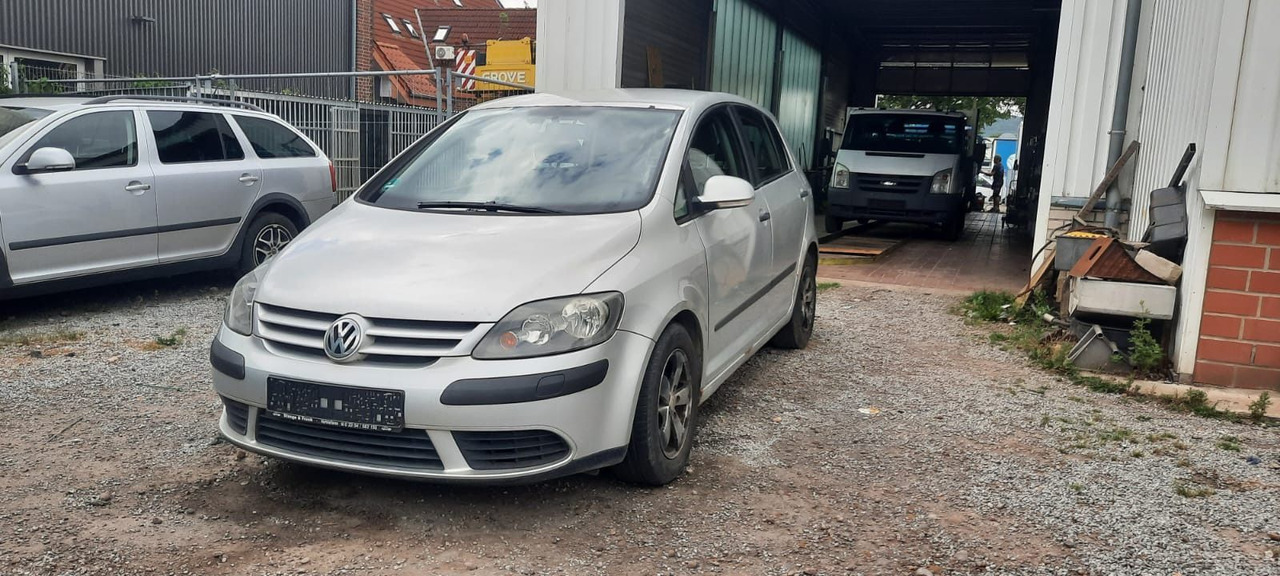 Volkswagen Golf Plus 1.9 TDI DSG DPF Comfortline - Sedan: bild 3 Volkswagen Golf Plus 1.9 TDI DSG DPF Comfortline - Sedan: bild 3