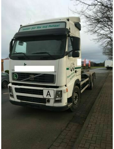 Volvo FH12-420 G.Haus 2xBett Klima Schaltgetriebe Reta - Lastväxlare lastbil: bild 1 Volvo FH12-420 G.Haus 2xBett Klima Schaltgetriebe Reta - Lastväxlare lastbil: bild 1