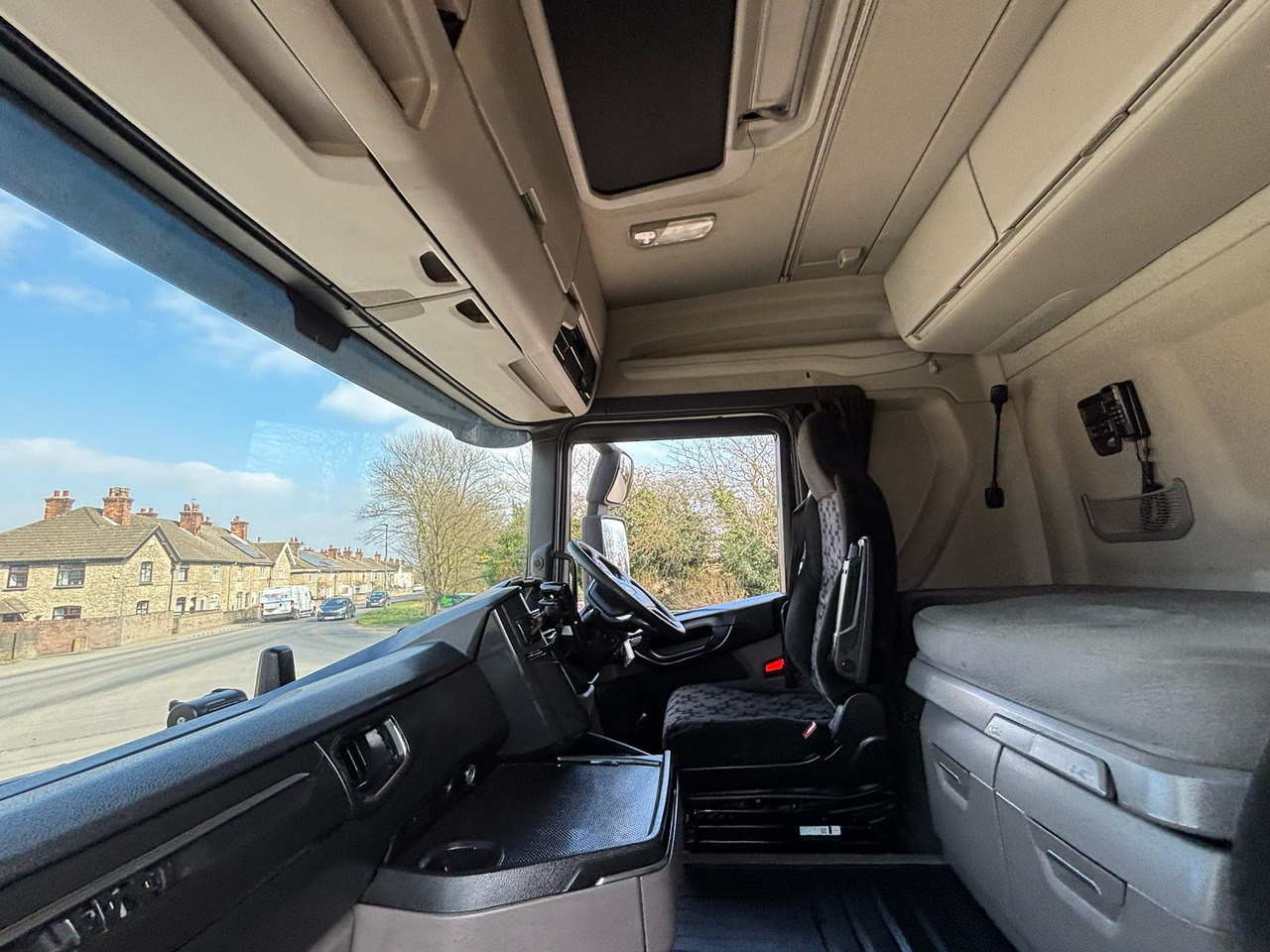 Dragbil 2018 Scania R450 Tractor Unit: bild 23