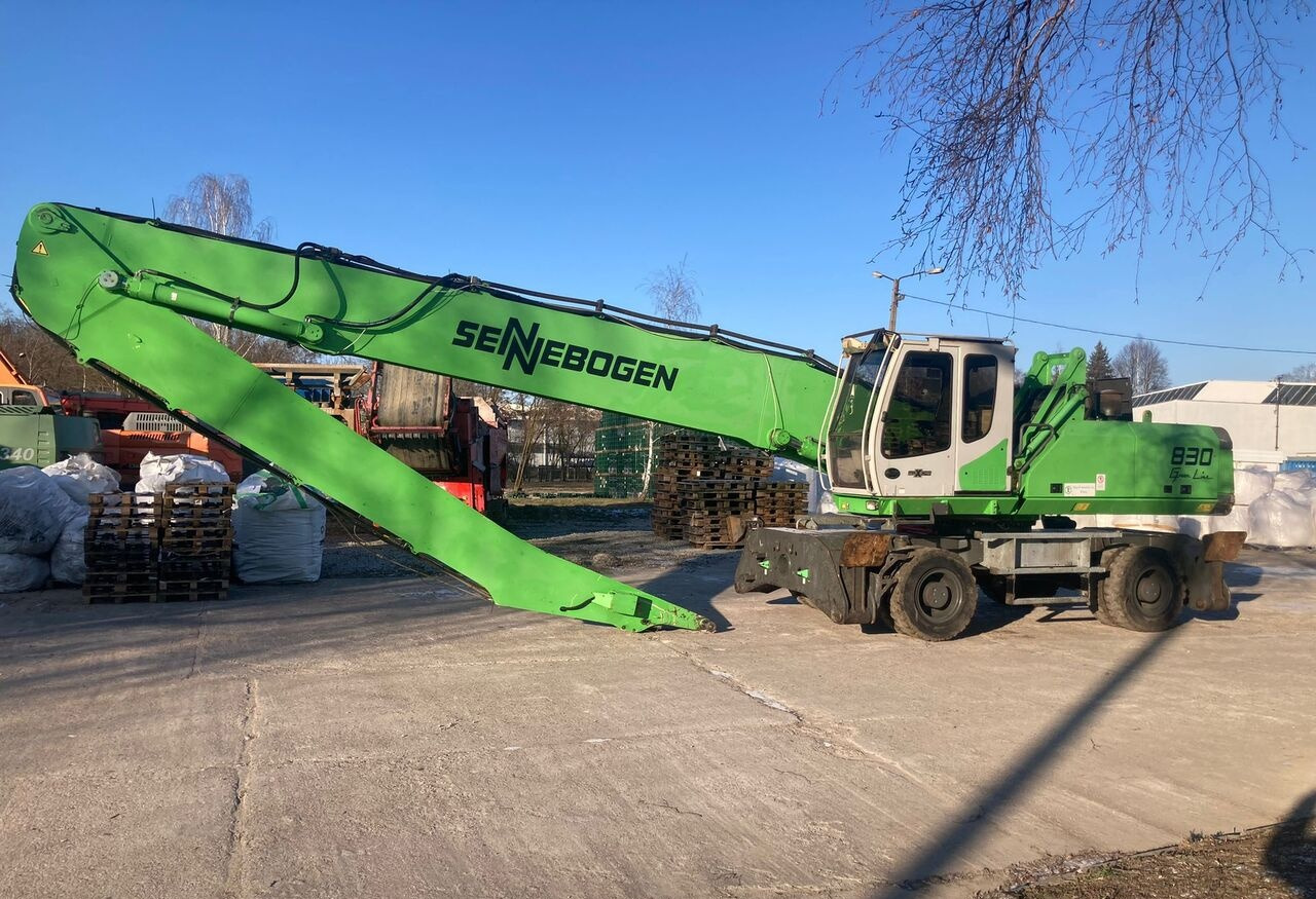 Sennebogen 830 - Materialhanterare: bild 2 Sennebogen 830 - Materialhanterare: bild 2