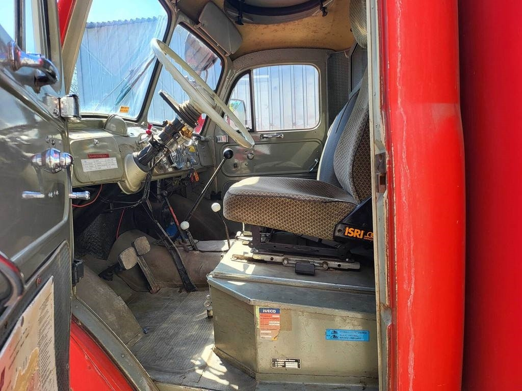 Magirus Deutz 125D 10A 4X4 91kW - Släck/ Räddningsvagn: bild 5 Magirus Deutz 125D 10A 4X4 91kW - Släck/ Räddningsvagn: bild 5
