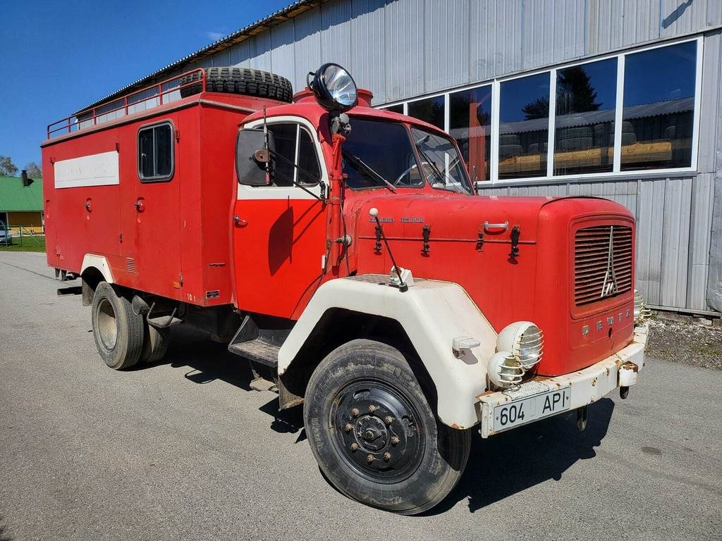 Magirus Deutz 125D 10A 4X4 91kW - Släck/ Räddningsvagn: bild 4 Magirus Deutz 125D 10A 4X4 91kW - Släck/ Räddningsvagn: bild 4
