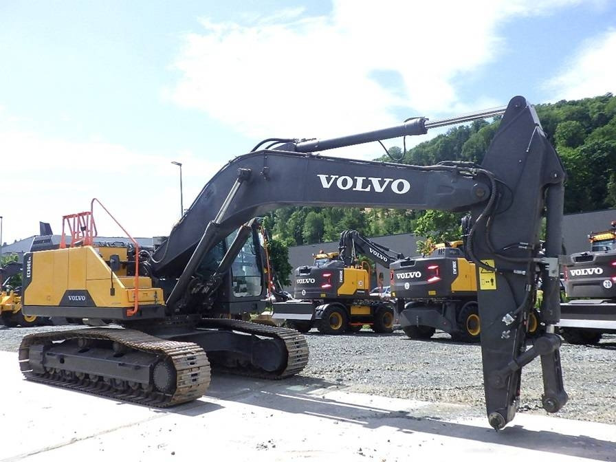 Volvo EC 300 E - Bandgrävare: bild 3 Volvo EC 300 E - Bandgrävare: bild 3