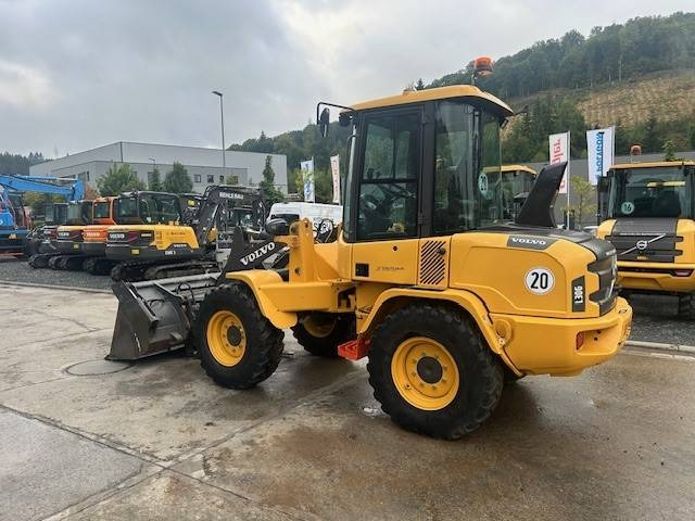 Volvo L 30 G - Hjullastare: bild 4 Volvo L 30 G - Hjullastare: bild 4
