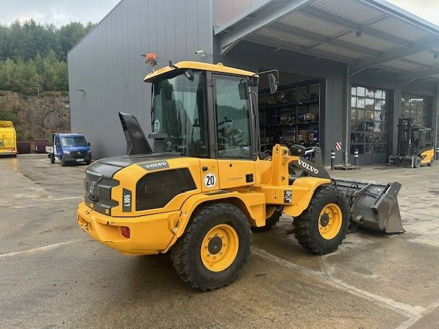 Volvo L 30 G - Hjullastare: bild 3 Volvo L 30 G - Hjullastare: bild 3