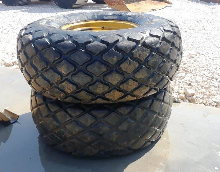 Goodyear 23.1-26 R3 MAZI ME ZANTES - Däck för Byggmaskiner: bild 1 Goodyear 23.1-26 R3 MAZI ME ZANTES - Däck för Byggmaskiner: bild 1