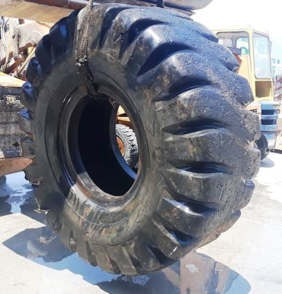 Goodyear 29.5-29 L3 - Däck för Byggmaskiner: bild 1 Goodyear 29.5-29 L3 - Däck för Byggmaskiner: bild 1