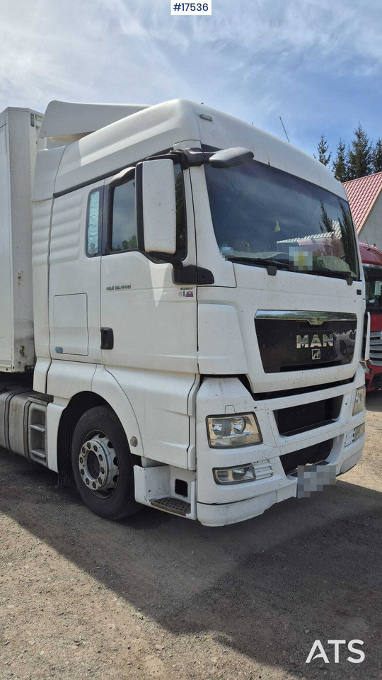 Truck tractor MAN TGX 14.440 (2011) - Dragbil: bild 4 Truck tractor MAN TGX 14.440 (2011) - Dragbil: bild 4