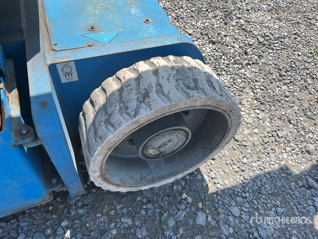 2007 Genie Z-30/20N 2WD Electric (Inoperable) Articulating Boom Lift - Bomlift: bild 5 2007 Genie Z-30/20N 2WD Electric (Inoperable) Articulating Boom Lift - Bomlift: bild 5