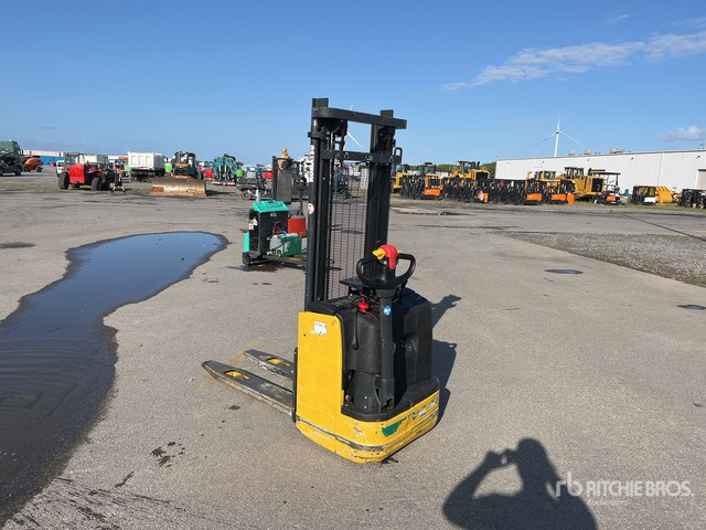 2007 Komatsu MWS10-1R Electric Stacker - Staplare: bild 4 2007 Komatsu MWS10-1R Electric Stacker - Staplare: bild 4