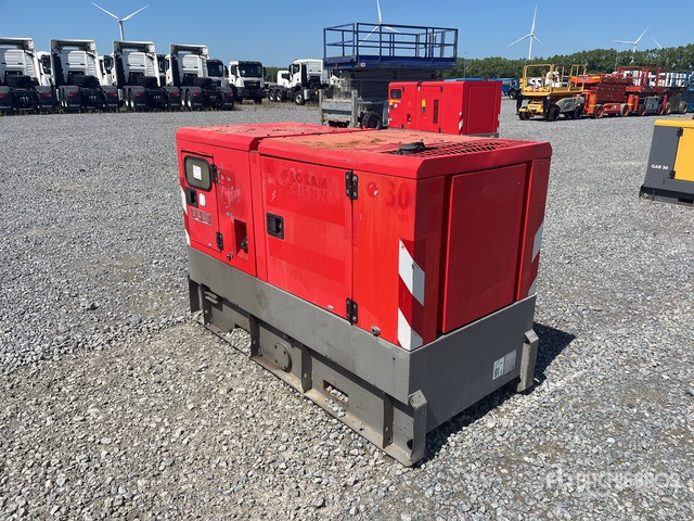 2011 Atlas Copco QAS30 30 kVA Skid-Mounted Generator Set - Elgenerator: bild 4 2011 Atlas Copco QAS30 30 kVA Skid-Mounted Generator Set - Elgenerator: bild 4