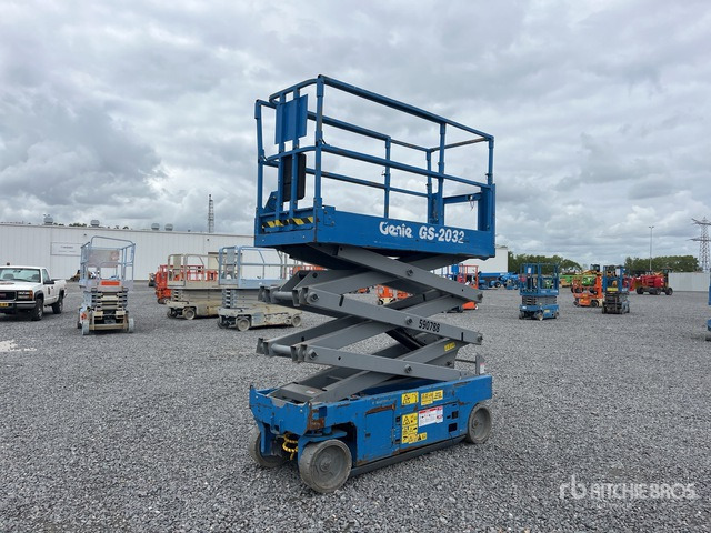 2015 Genie GS-2032 Electric Scissor Lift - Saxlift: bild 2 2015 Genie GS-2032 Electric Scissor Lift - Saxlift: bild 2
