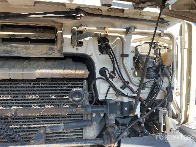 Dragbil MAN 41.414 8x4 Twin-Steer: bild 10