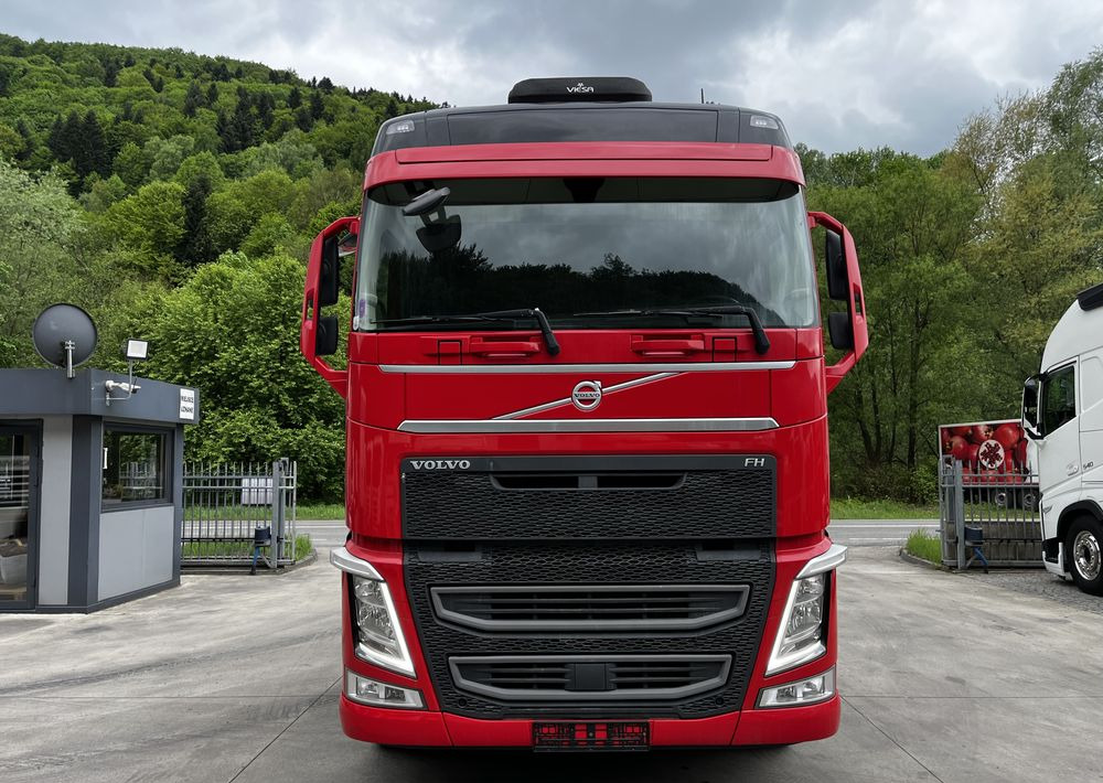 Volvo FH // Standard // 2018 // Duże zbiorniki // Klima postojowa // Radary // Idealny ! - Dragbil: bild 2 Volvo FH // Standard // 2018 // Duże zbiorniki // Klima postojowa // Radary // Idealny ! - Dragbil: bild 2