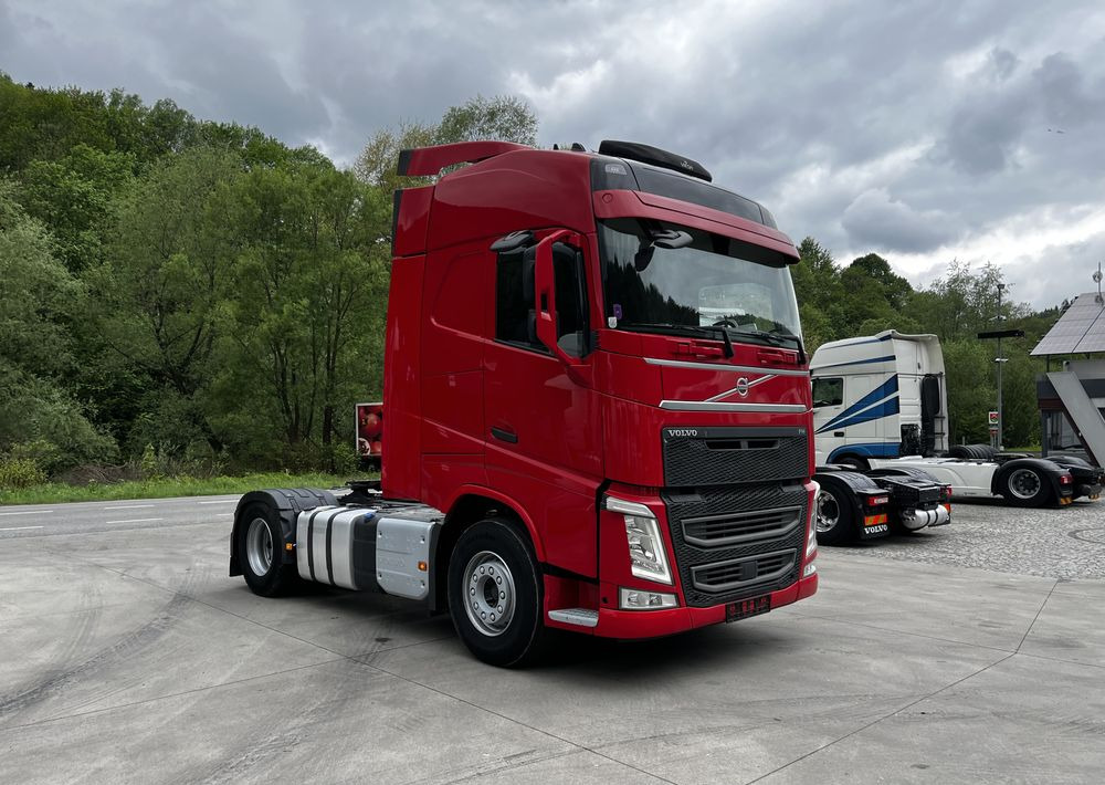 Volvo FH // Standard // 2018 // Duże zbiorniki // Klima postojowa // Radary // Idealny ! - Dragbil: bild 3 Volvo FH // Standard // 2018 // Duże zbiorniki // Klima postojowa // Radary // Idealny ! - Dragbil: bild 3