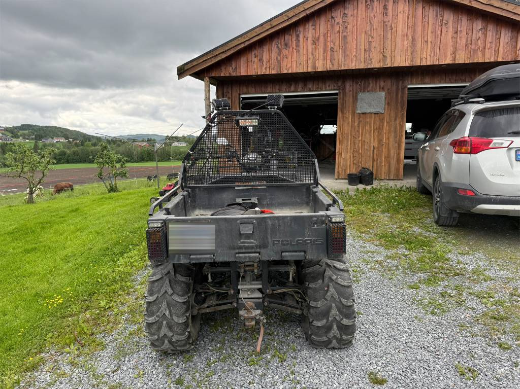 Polaris Sportsman 800 - Fyrhjuling: bild 4 Polaris Sportsman 800 - Fyrhjuling: bild 4