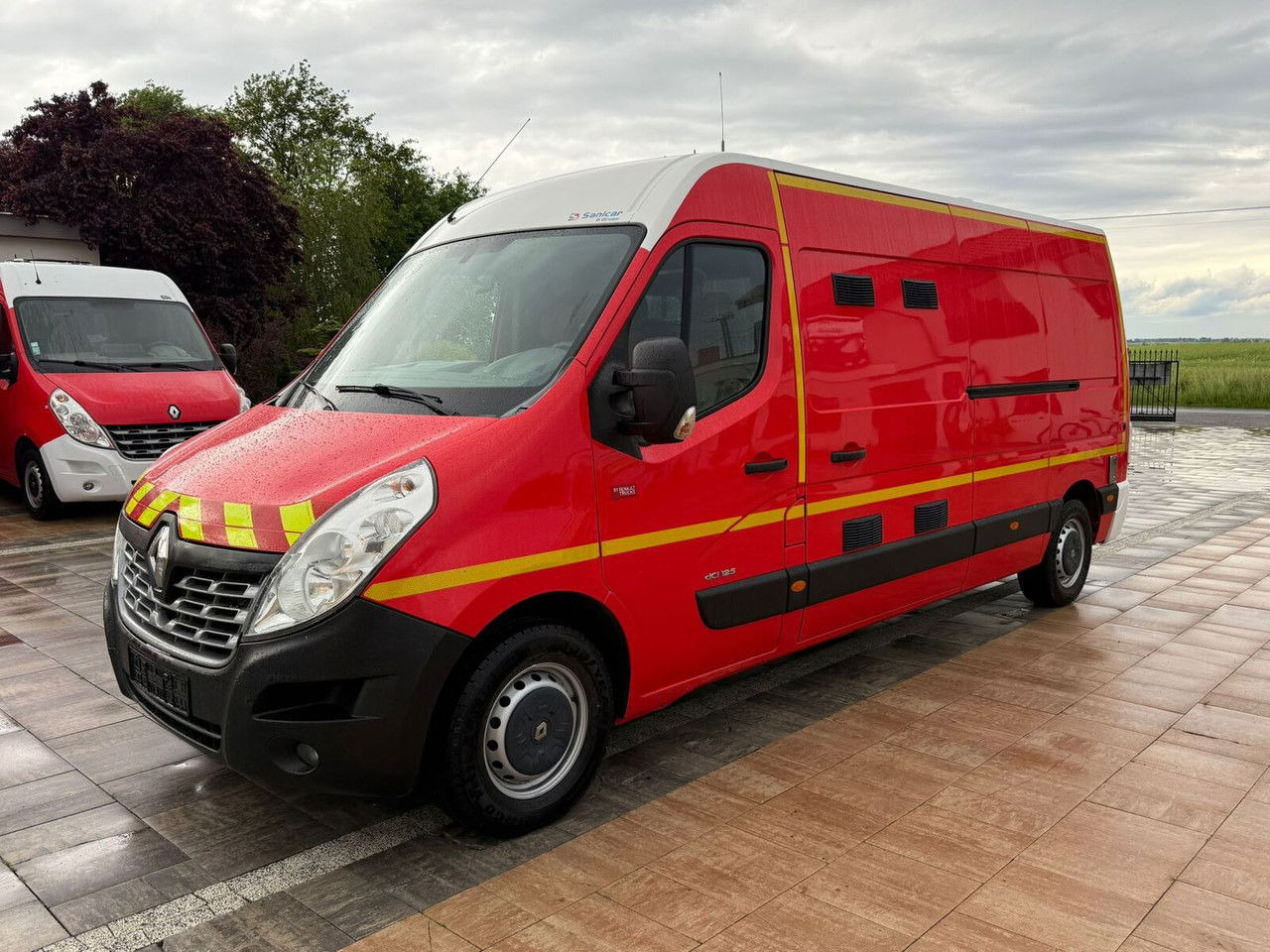 Renault Master 2016 Rok Ambulans Karetka Pogotowie - Ambulans: bild 3 Renault Master 2016 Rok Ambulans Karetka Pogotowie - Ambulans: bild 3
