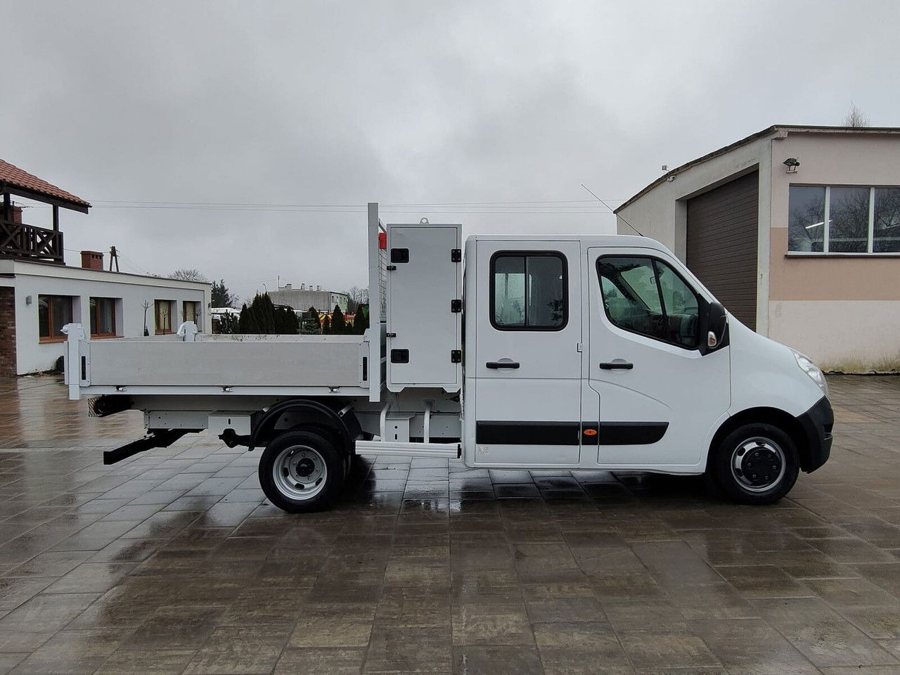 Renault Master - Transportbil med flak: bild 4 Renault Master - Transportbil med flak: bild 4