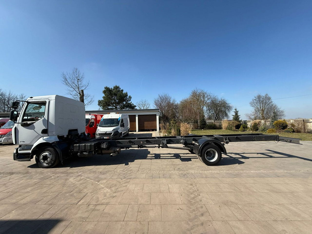Renault Midlum 220 - Chassi lastbil: bild 5 Renault Midlum 220 - Chassi lastbil: bild 5