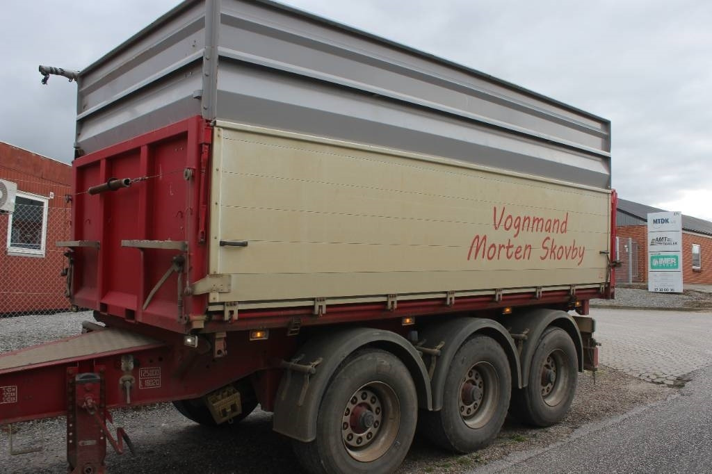 HK Tipper 3 akslet 3-vejs tipkærre - Tippsläp: bild 4 HK Tipper 3 akslet 3-vejs tipkærre - Tippsläp: bild 4