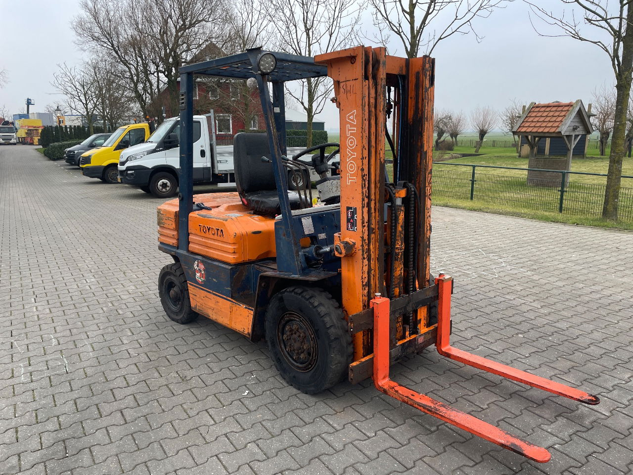 Toyota 2.5ton diesel triplo heftruck forklift - Motviktstruck: bild 4 Toyota 2.5ton diesel triplo heftruck forklift - Motviktstruck: bild 4