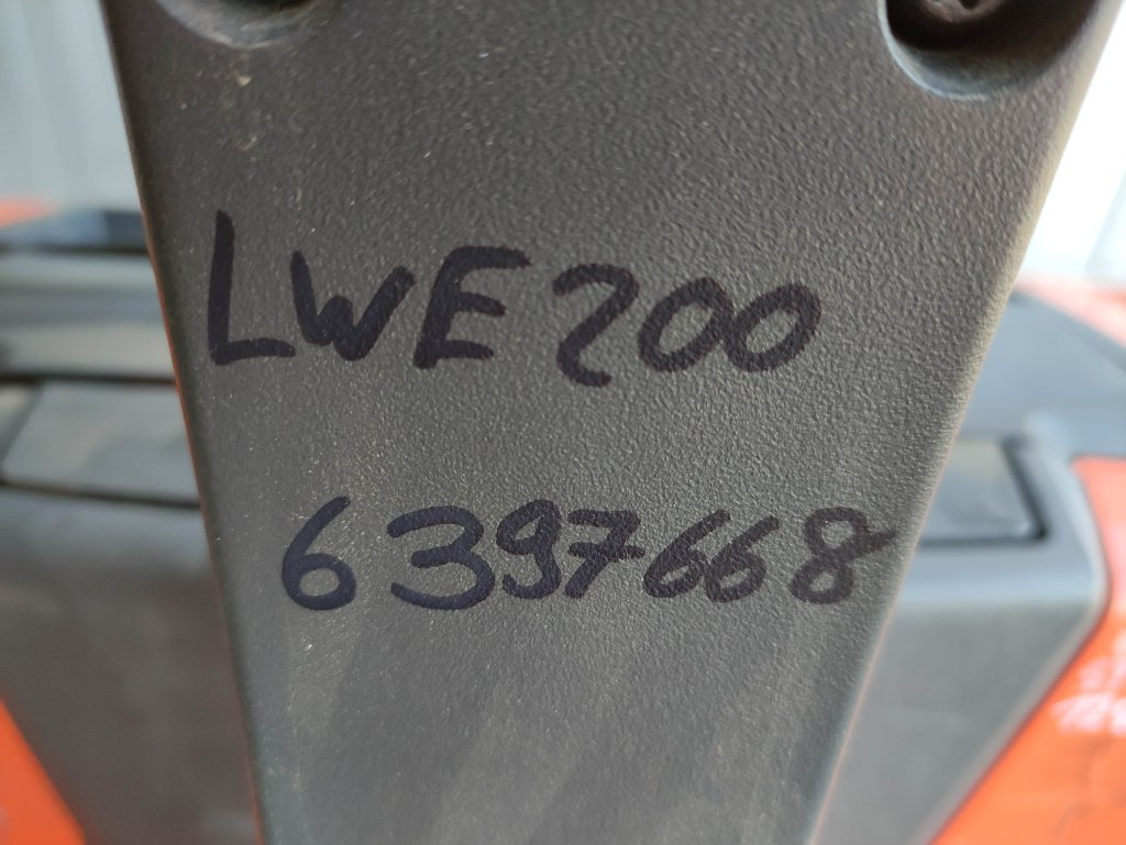 BT LWE200 - Låglyftar: bild 5 BT LWE200 - Låglyftar: bild 5
