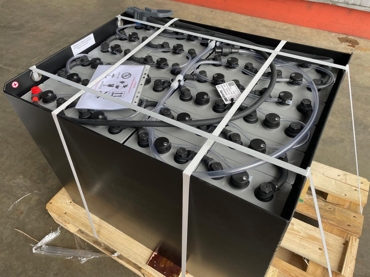 Eternity 48V 5 EPzS 625 - Batteri för Materialhanteringsutrustning: bild 1 Eternity 48V 5 EPzS 625 - Batteri för Materialhanteringsutrustning: bild 1