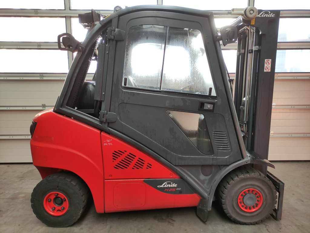 Linde H25T-02-392 EVO - Motviktstruck: bild 2 Linde H25T-02-392 EVO - Motviktstruck: bild 2