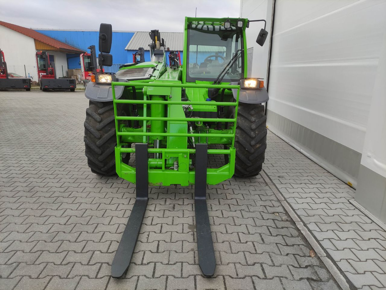 Merlo TF35.7-140 - 40 km/h - Teleskoplastar: bild 3 Merlo TF35.7-140 - 40 km/h - Teleskoplastar: bild 3
