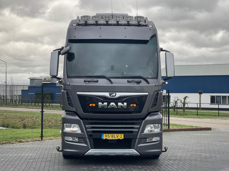 MAN TGX 18.580 2X TANK, LEATHER SEATS, RETARDER, FULL AIR! - Dragbil: bild 3 MAN TGX 18.580 2X TANK, LEATHER SEATS, RETARDER, FULL AIR! - Dragbil: bild 3