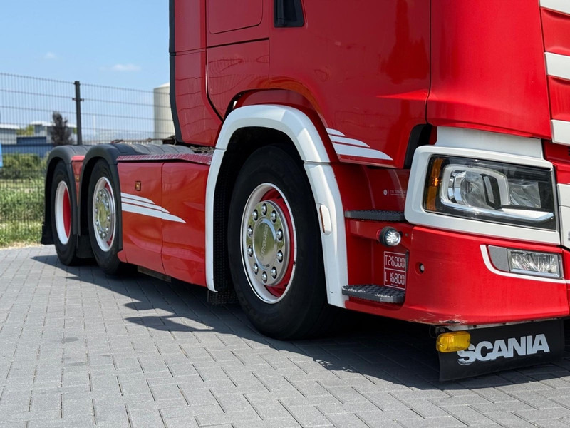 Scania S500 VOLLUCHT, GESTUURD, SHOWTRUCK, LEER. - Dragbil: bild 2 Scania S500 VOLLUCHT, GESTUURD, SHOWTRUCK, LEER. - Dragbil: bild 2