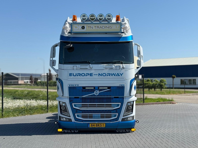 Volvo FH 16.750 FULL AIR, LEATHER, SHOW, TOP CONDITION, XL CABINE. - Dragbil: bild 2 Volvo FH 16.750 FULL AIR, LEATHER, SHOW, TOP CONDITION, XL CABINE. - Dragbil: bild 2