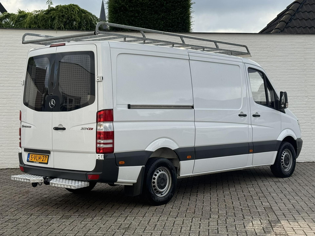 Mercedes-Benz Sprinter-213 2.2 CDI 366 DC 2x Schuifdeur Airco Imperiaal Treeplank Trekhaak 3 Zitplaatsen - Skåpbil: bild 2 Mercedes-Benz Sprinter-213 2.2 CDI 366 DC 2x Schuifdeur Airco Imperiaal Treeplank Trekhaak 3 Zitplaatsen - Skåpbil: bild 2
