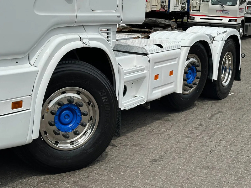 Scania R164-580 V8 6x2/4 Manual + Retarder 605 Tkm! Euro 3 - Dragbil: bild 2 Scania R164-580 V8 6x2/4 Manual + Retarder 605 Tkm! Euro 3 - Dragbil: bild 2
