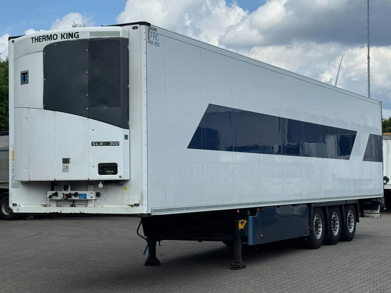 Schmitz Cargobull Thermo King SLXe 300 / Disc Brakes / Lift-Axle / Flower Width / Apk - Kyl/ Frys semitrailer: bild 1 Schmitz Cargobull Thermo King SLXe 300 / Disc Brakes / Lift-Axle / Flower Width / Apk - Kyl/ Frys semitrailer: bild 1