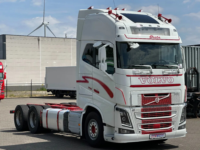 Volvo FH 16.750 6x4 Globe XL Chassis Retarder 4.30 Wb Full Air - Chassi lastbil: bild 2 Volvo FH 16.750 6x4 Globe XL Chassis Retarder 4.30 Wb Full Air - Chassi lastbil: bild 2