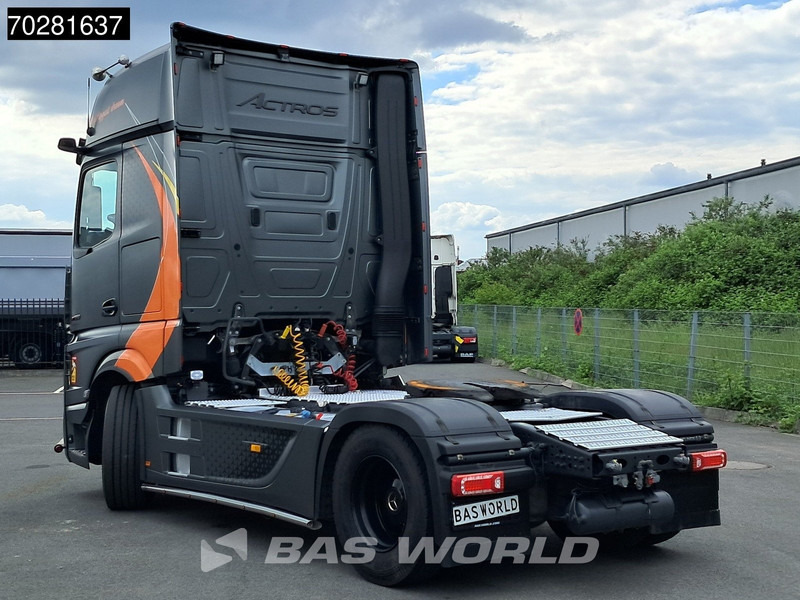 Mercedes-Benz Actros 2163 4X2 Edition 2! GigaSpace Retarder Full-Air Hydraulik - Dragbil: bild 2 Mercedes-Benz Actros 2163 4X2 Edition 2! GigaSpace Retarder Full-Air Hydraulik - Dragbil: bild 2