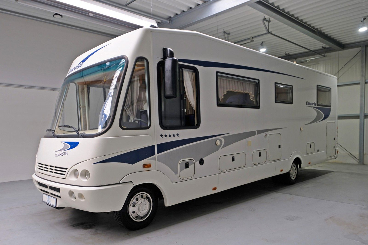 Concorde Charisma I920 FB - Festbett+Hubbett-TOP-ZUSTAND - Helintegrerad husbil: bild 2 Concorde Charisma I920 FB - Festbett+Hubbett-TOP-ZUSTAND - Helintegrerad husbil: bild 2