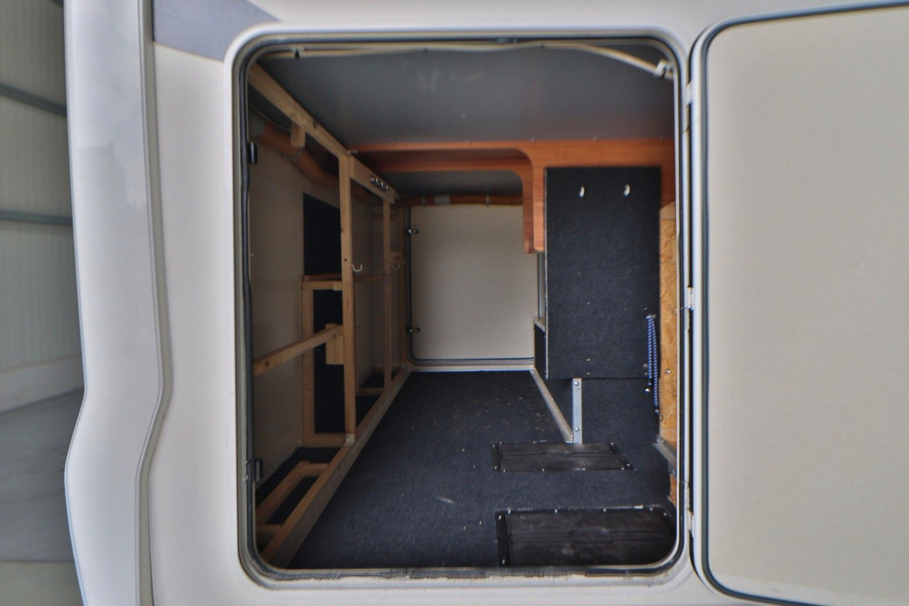 Eura Mobil Integra Style IS 700 EB/Einzelbetten+Hubbett - Helintegrerad husbil: bild 5 Eura Mobil Integra Style IS 700 EB/Einzelbetten+Hubbett - Helintegrerad husbil: bild 5