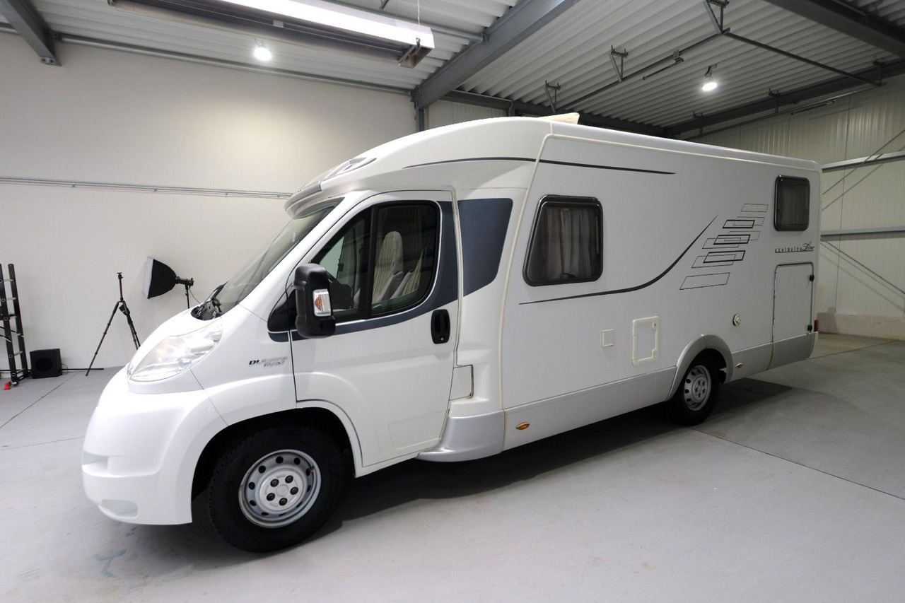 HYMER / ERIBA / HYMERCAR Tramp T 674 Cl Exclusive Line/Einzelbetten/Klima - Halvintegrerad husbil: bild 3 HYMER / ERIBA / HYMERCAR Tramp T 674 Cl Exclusive Line/Einzelbetten/Klima - Halvintegrerad husbil: bild 3