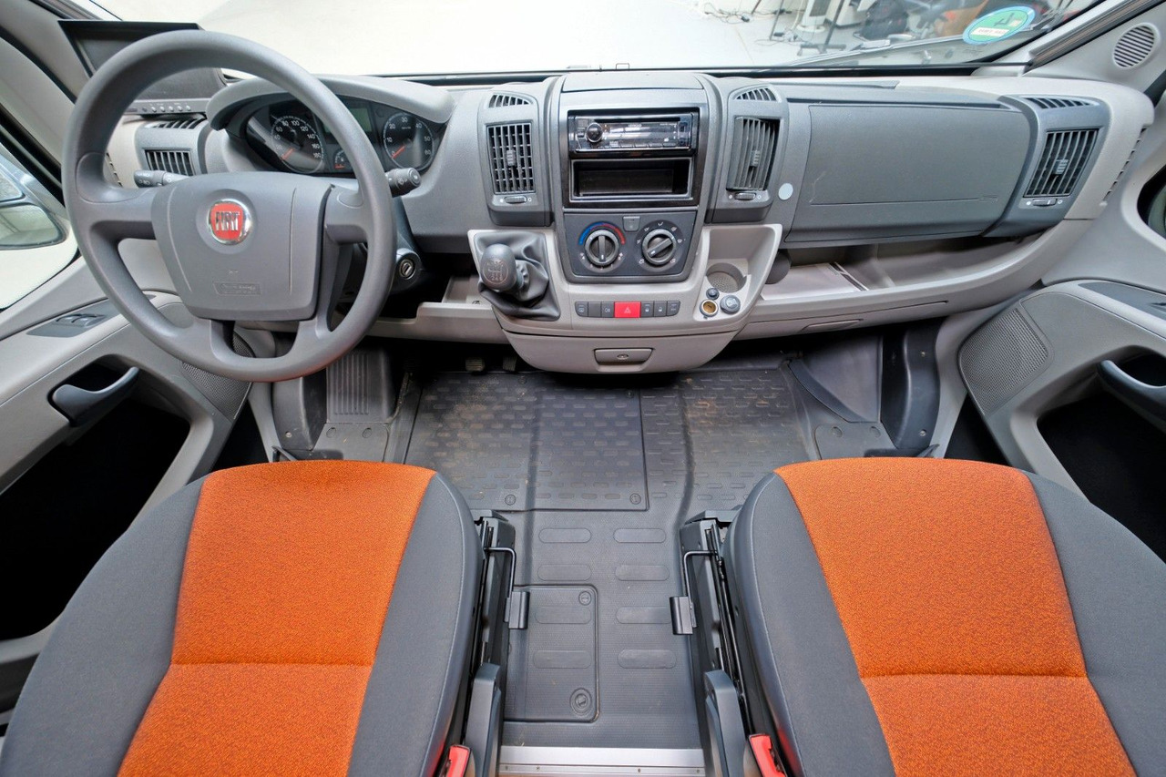Knaus Sport Ti 700 MEG/Einzelbetten/Garage/Klima/Marki - Halvintegrerad husbil: bild 5 Knaus Sport Ti 700 MEG/Einzelbetten/Garage/Klima/Marki - Halvintegrerad husbil: bild 5