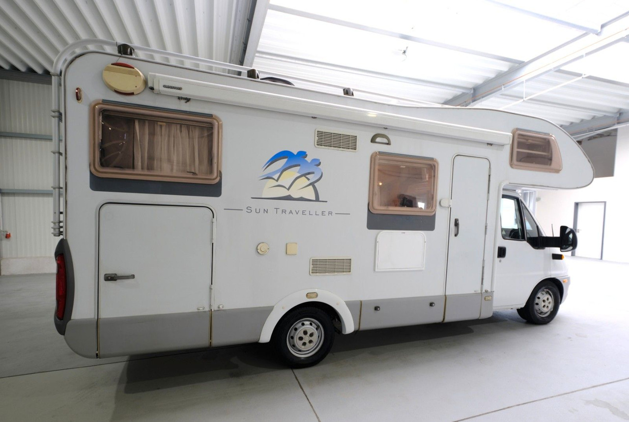 Knaus Sun Traveller 658 LG/Festbett/ DPF Grün/Garage - Alkovbil: bild 5 Knaus Sun Traveller 658 LG/Festbett/ DPF Grün/Garage - Alkovbil: bild 5