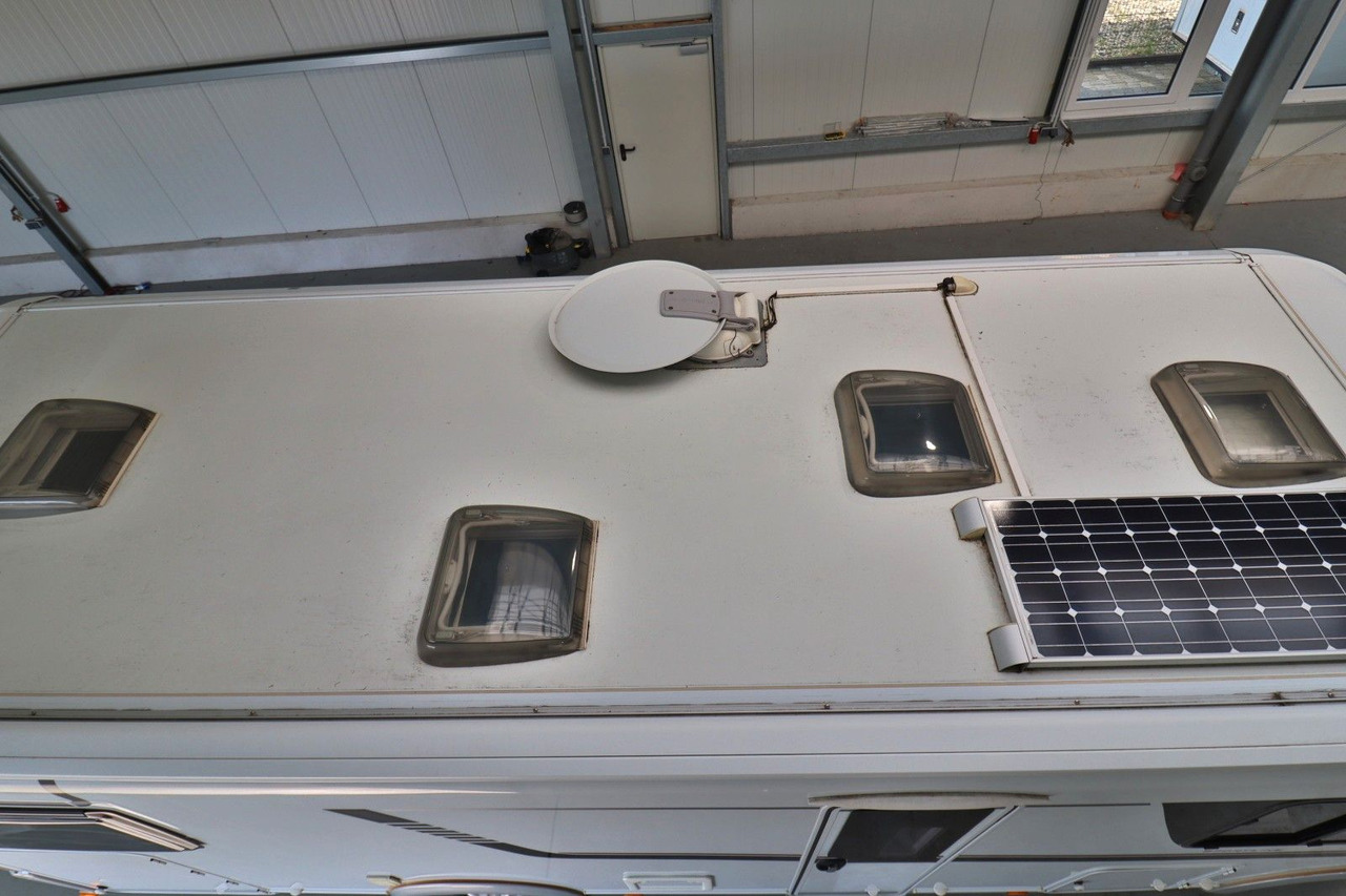 LMC Explorer I 675 G SportLine/Einzelbetten+Hubbett LMC Explorer I 675 G SportLine/Einzelbetten+Hubbett - Helintegrerad husbil: bild 5 LMC Explorer I 675 G SportLine/Einzelbetten+Hubbett LMC Explorer I 675 G SportLine/Einzelbetten+Hubbett - Helintegrerad husbil: bild 5
