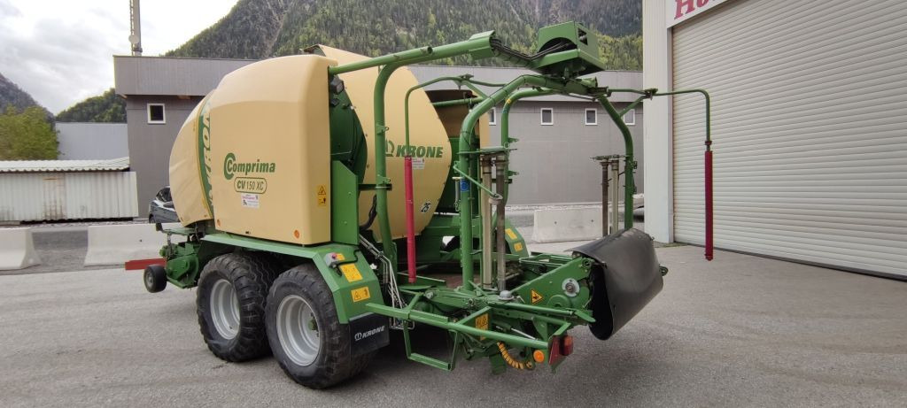 Krone Comprima CV 150 XC (15845) - Rundbalspress: bild 4 Krone Comprima CV 150 XC (15845) - Rundbalspress: bild 4