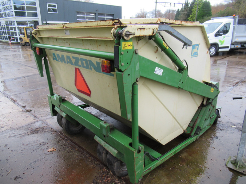 Amazone GHS 180 Verticuteer, Klepel, Zuig opraap combinatie - Tvåhjulstraktor: bild 3 Amazone GHS 180 Verticuteer, Klepel, Zuig opraap combinatie - Tvåhjulstraktor: bild 3